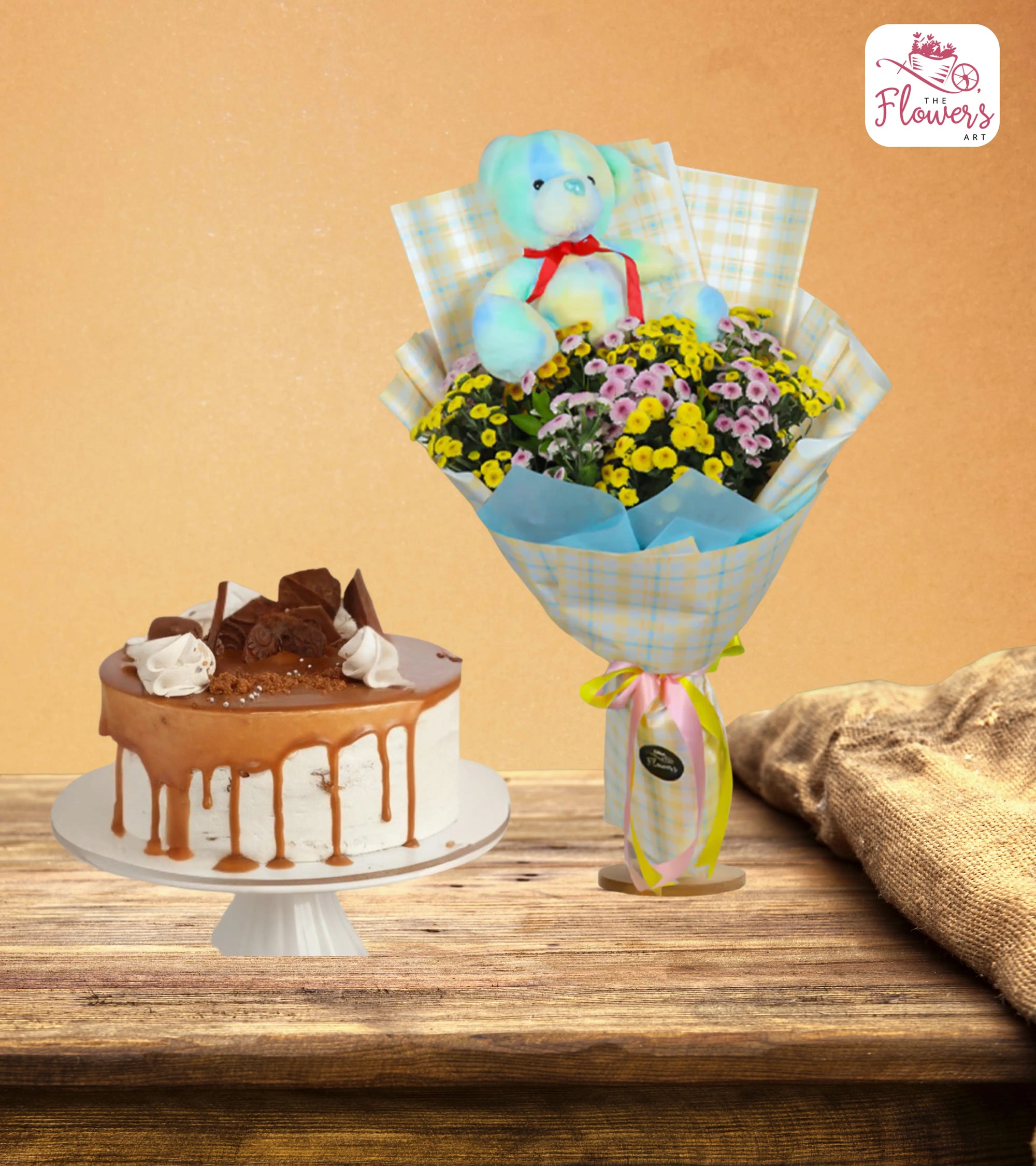 Cuddle in Bloom & Lotus Biscoff Cake